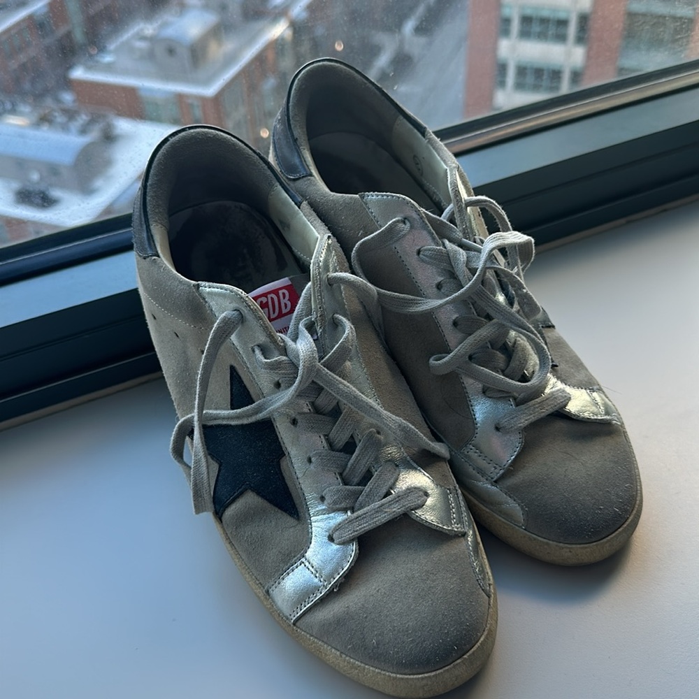 Golden Goose Sneakers - Picture 6 of 8